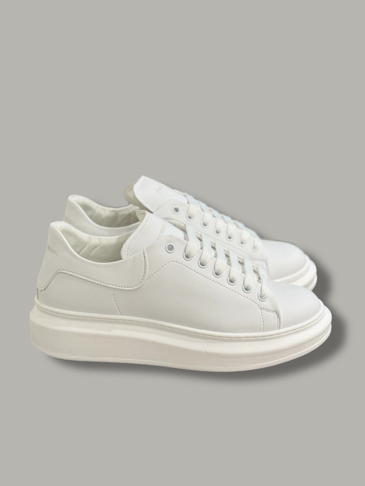 Valentina Moreau - Zapatos FR09 Blancas Altas